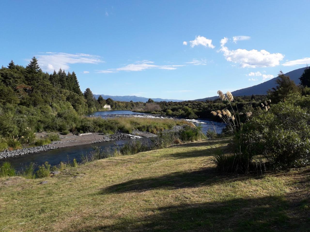 The Barn In Turangi Villa Екстериор снимка