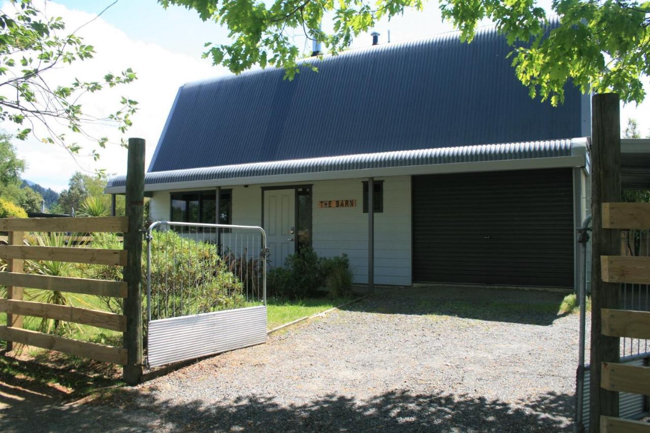 The Barn In Turangi Villa Екстериор снимка